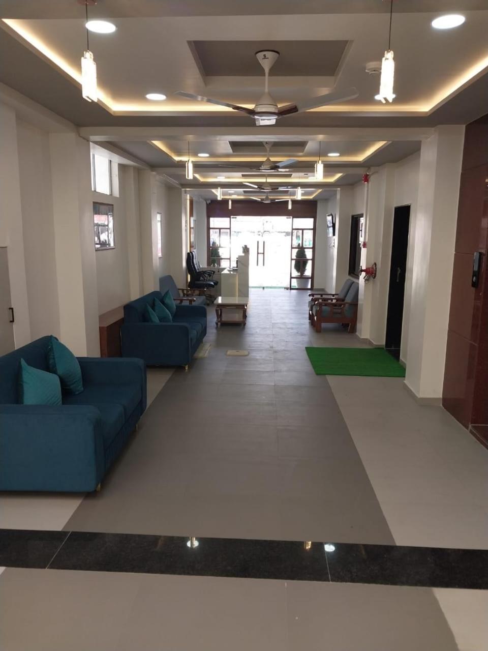Hotel Aagman Palanpur ภายนอก รูปภาพ